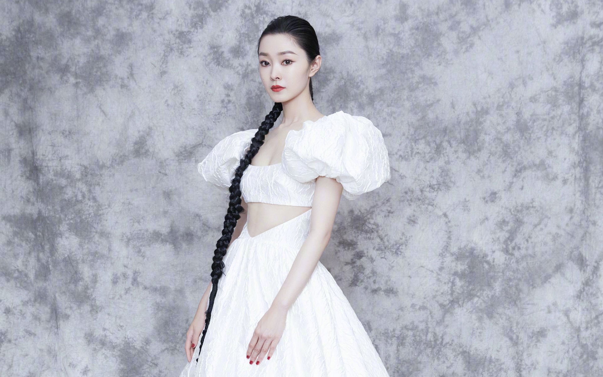 开云官方网站-欧洲杯变阵惊奇:布局巧妙,奇迹不断!,欧洲杯杯2022