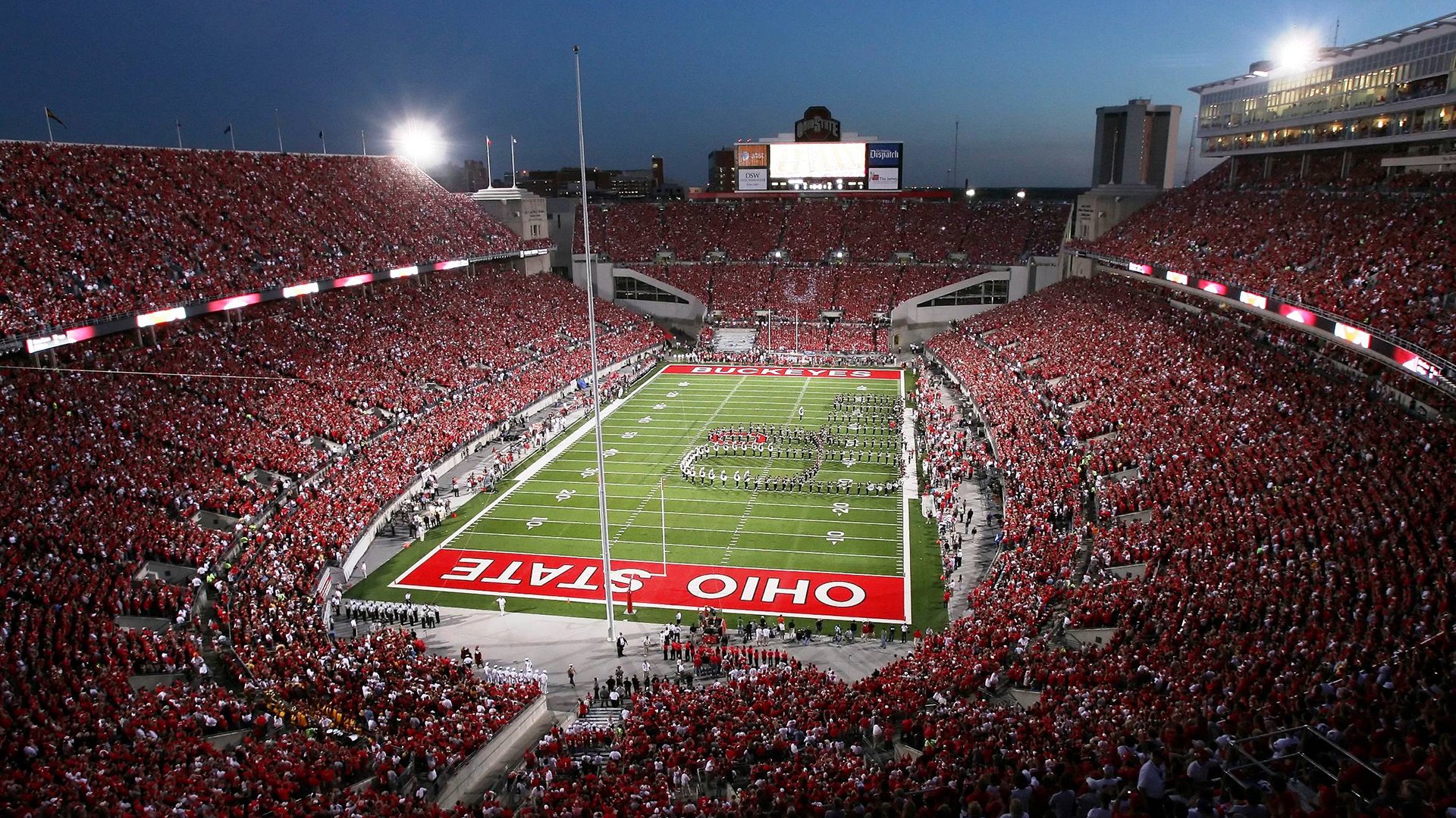 APEX英雄 战队间默契配合成胜负关键，apex英雄队友